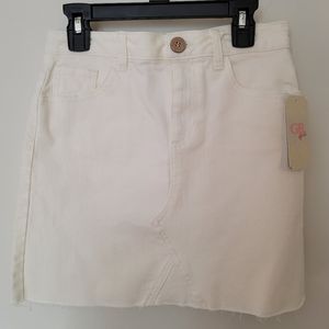 GB girls size 12 white skirt